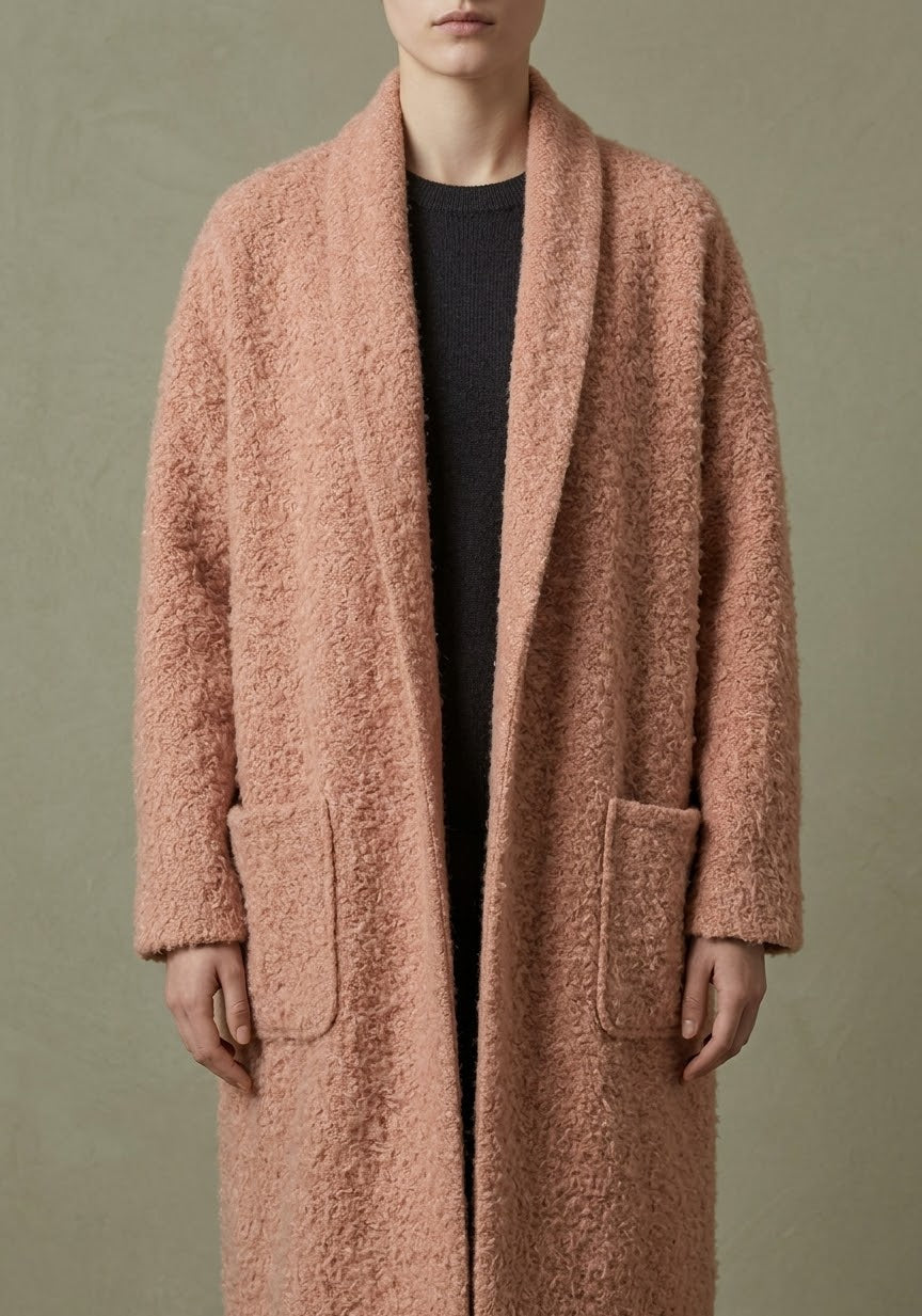 Gilet long texturé  Allure chic et effet duveteux