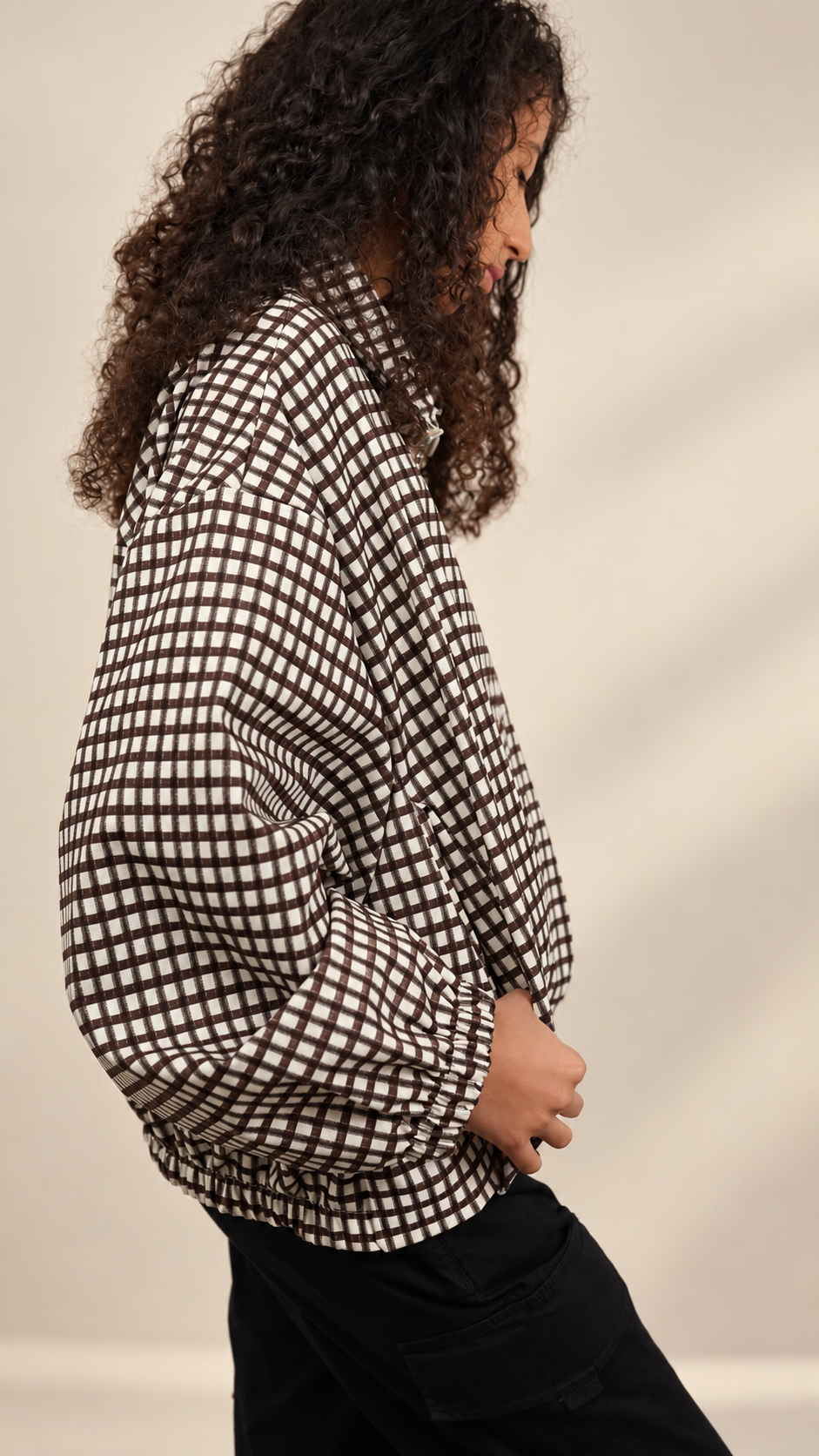 Veste à carreaux zippée pour femme