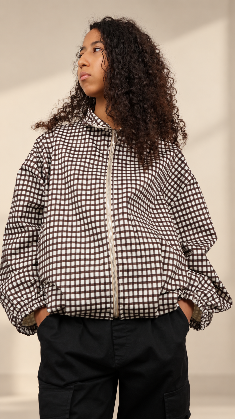Veste à carreaux zippée pour femme