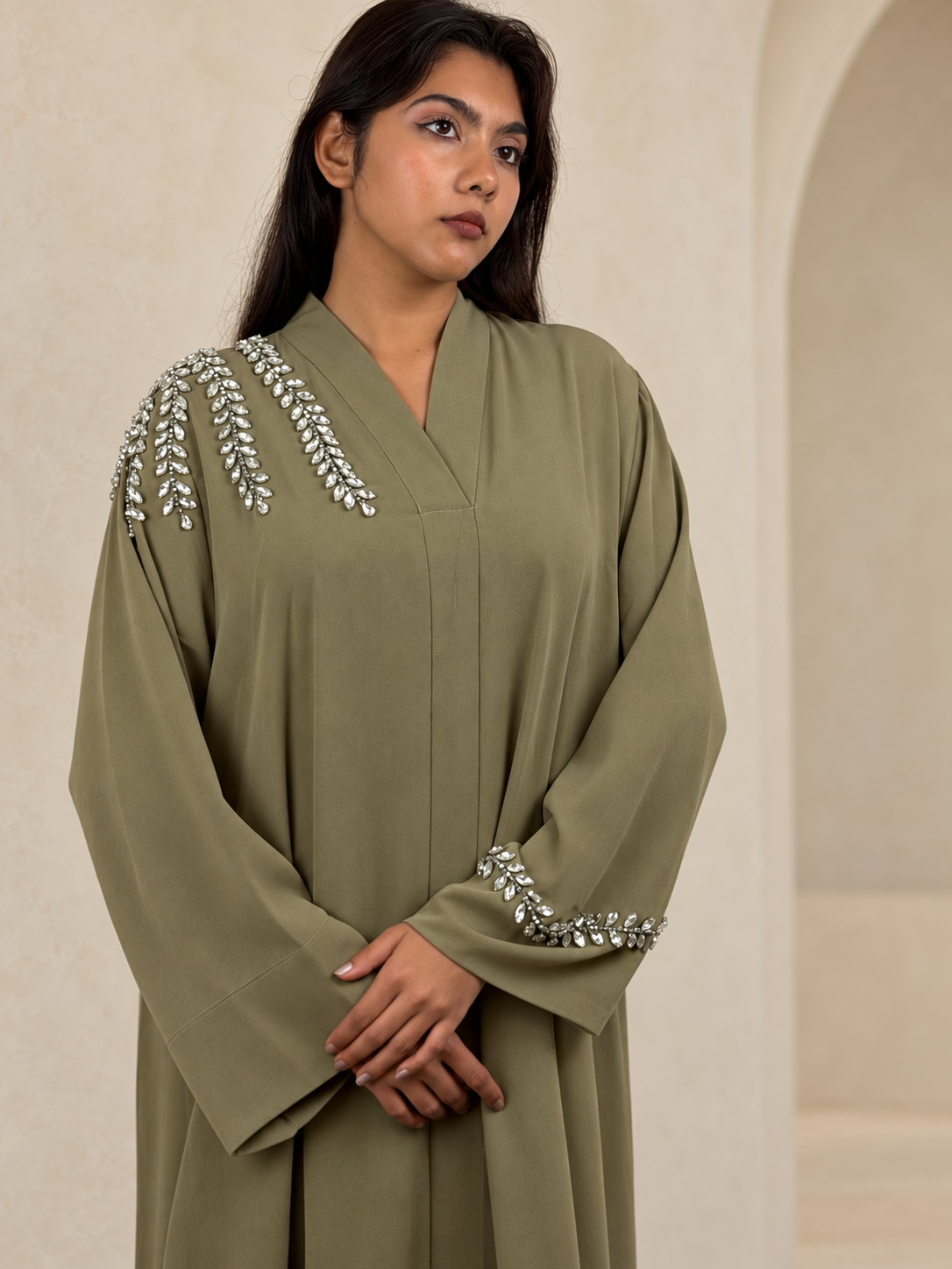 Abaya Luxe Perlée avec Ceinture